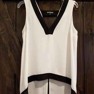 Express black and white blouse